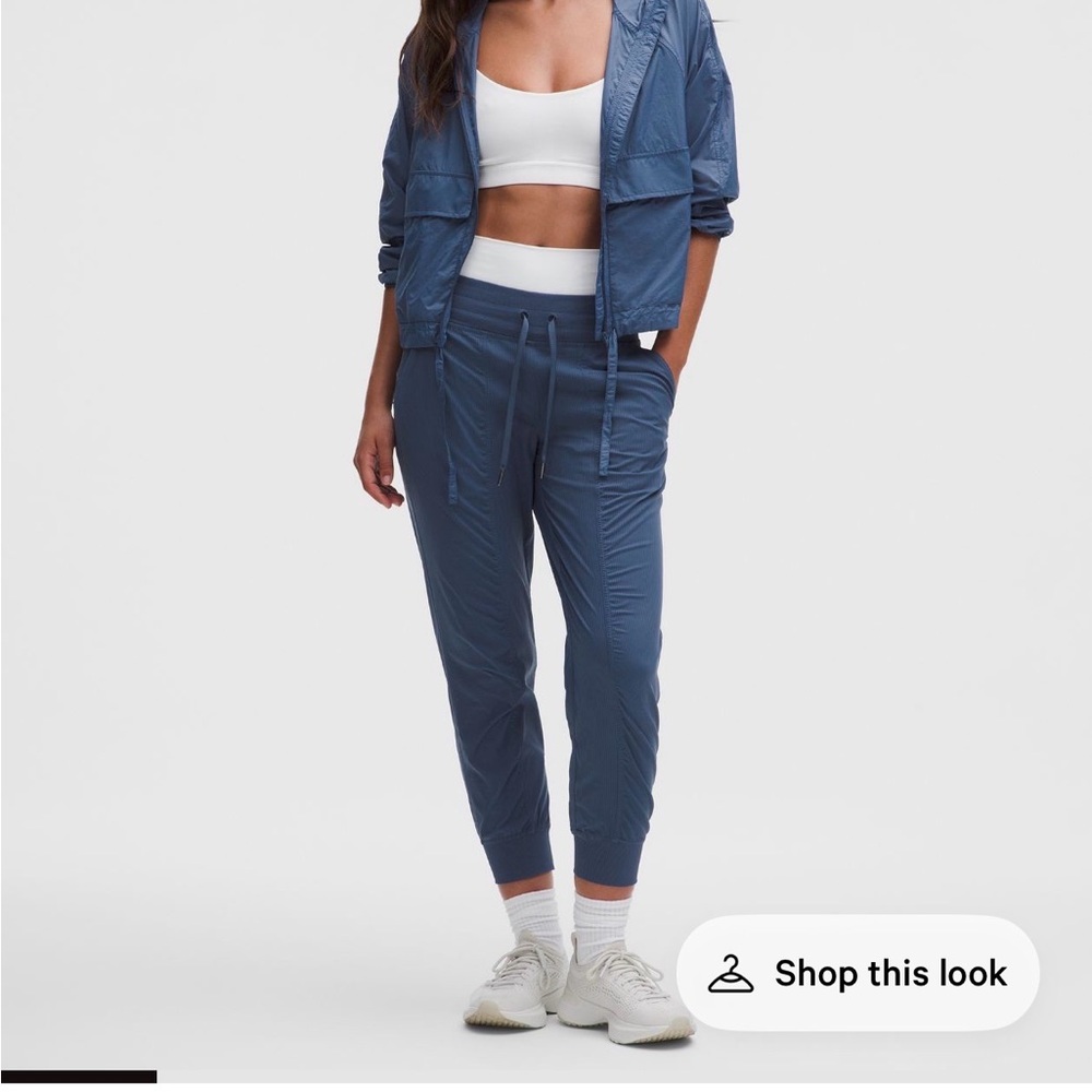 Lululemon dusty blue brand new swift joggers